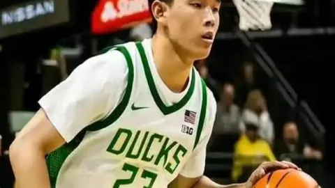 中国滑雪精英备战高山赛场，冬奥征程箭在弦上